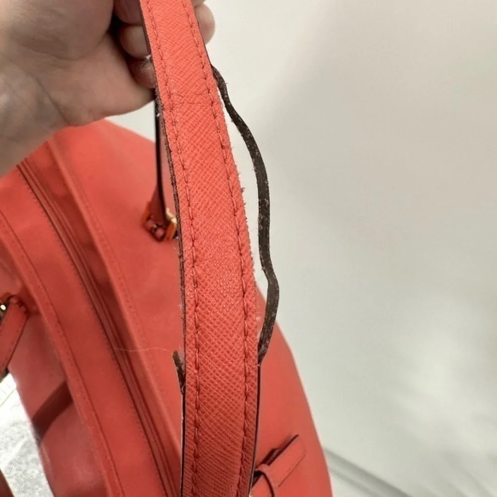 MICHAEL Michael Kors‎ Jet Set Zip Top Laptop Leather Shoulder Tote (Watermelon)